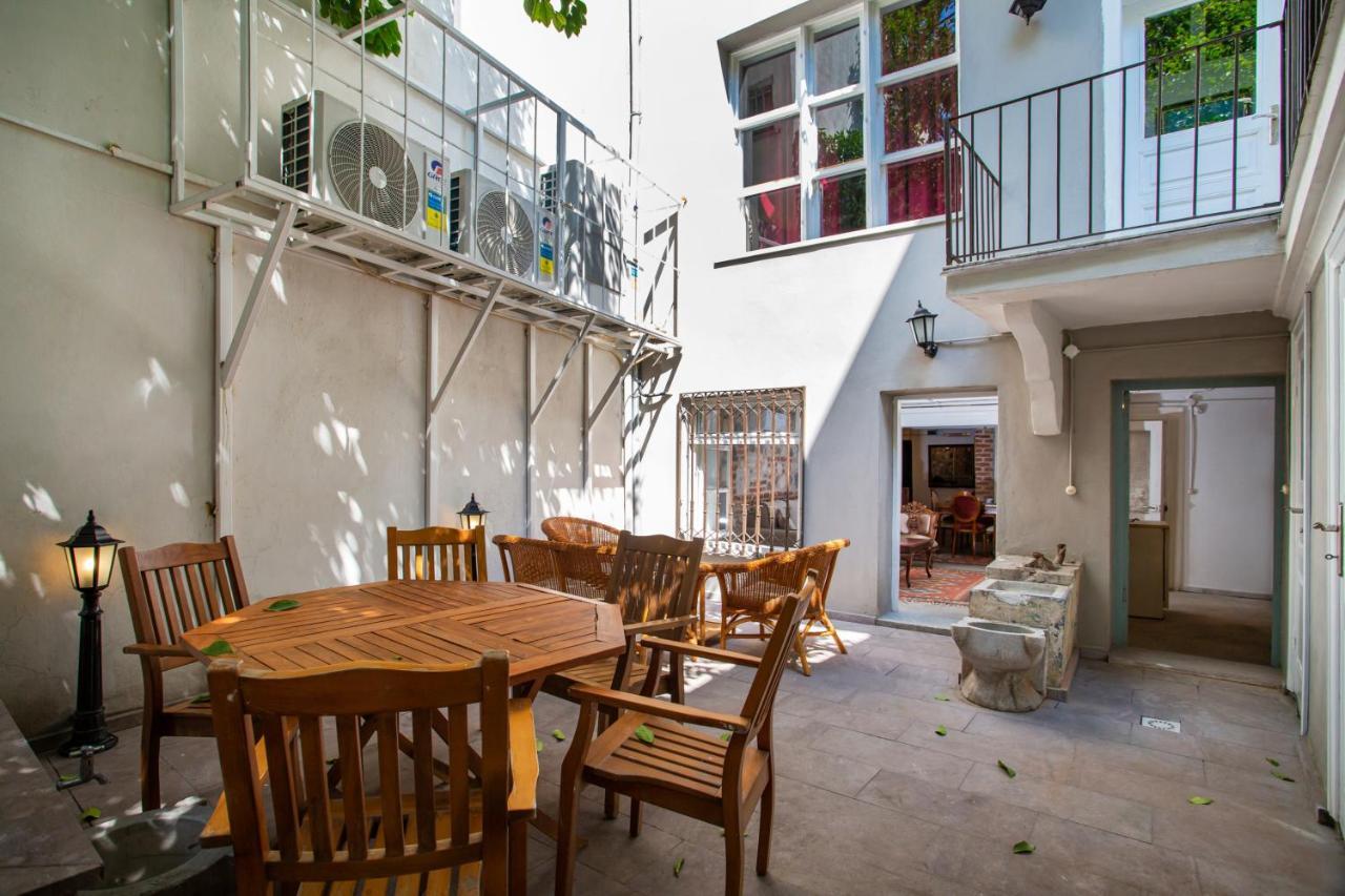 Mansion With Lemon Tree Apartment Izmir Exterior photo